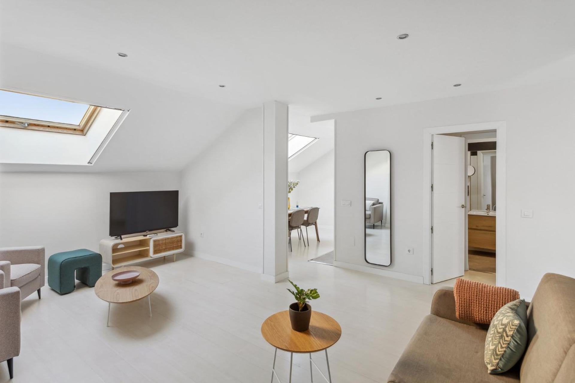 Limehome Madrid Calle De La Paloma Екстер'єр фото