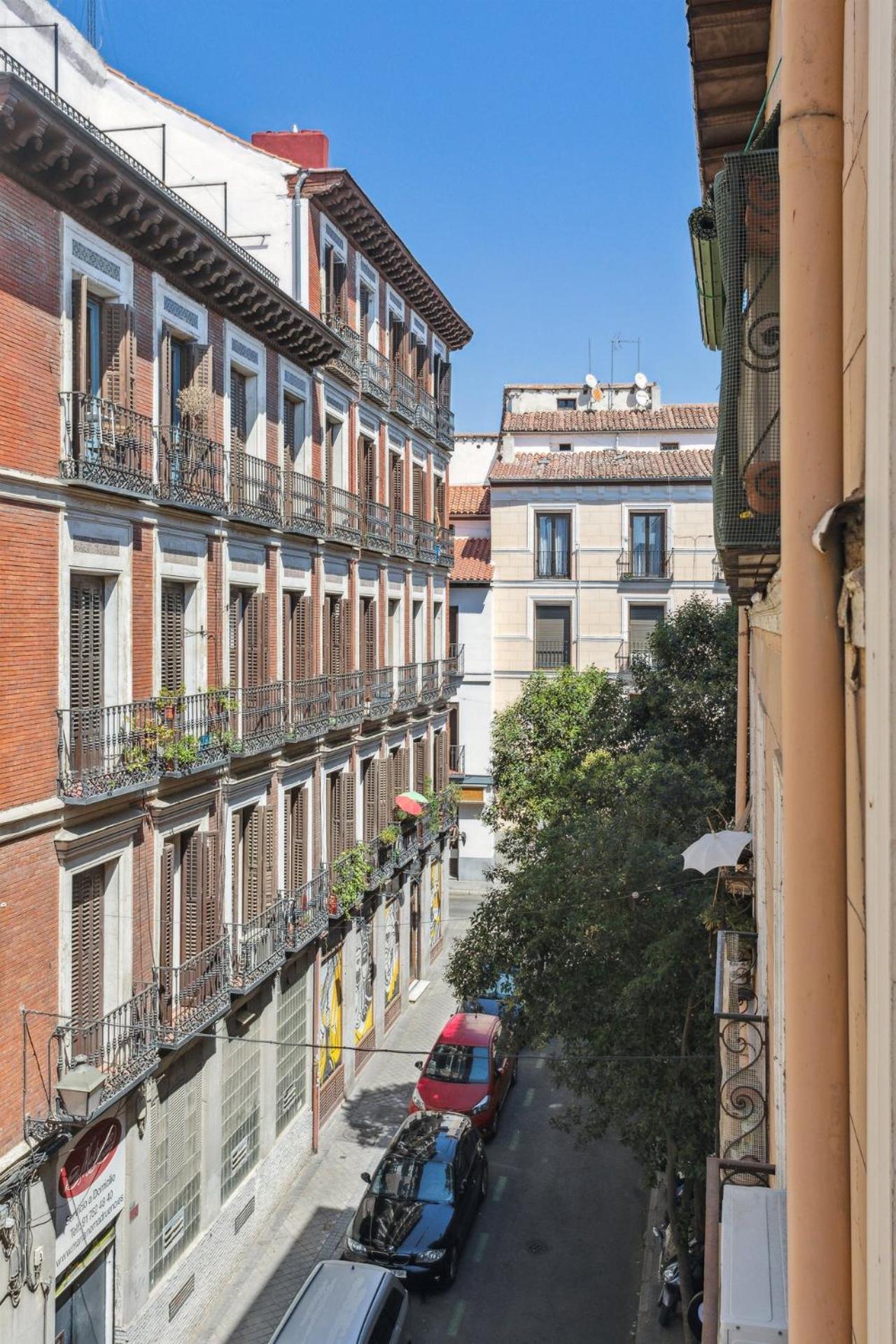 Limehome Madrid Calle De La Paloma Екстер'єр фото