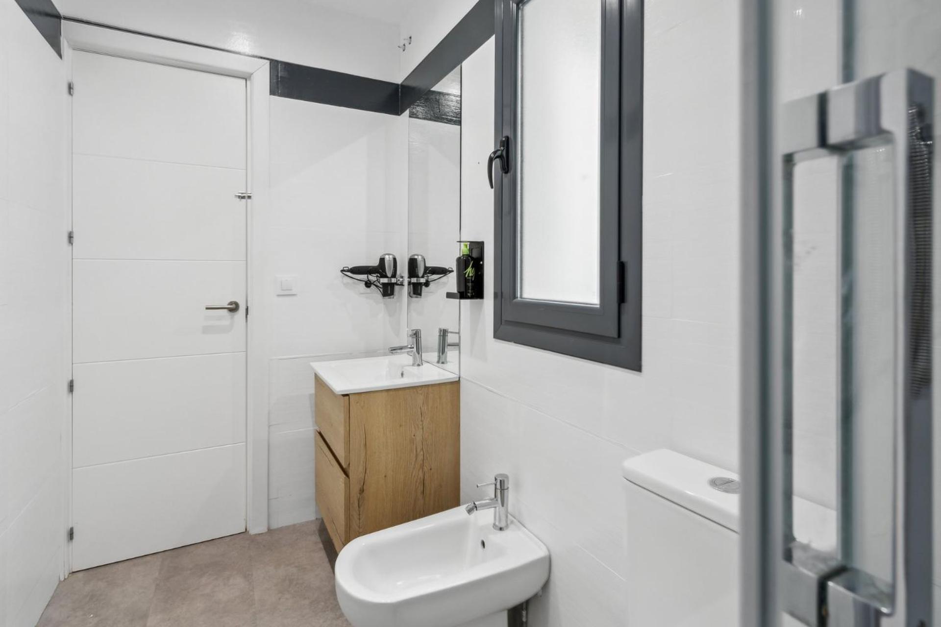 Limehome Madrid Calle De La Paloma Номер фото